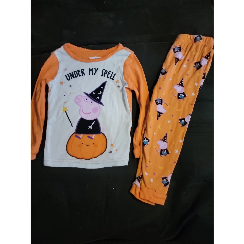 Peppa pig Halloween under my spell pajamas size 2t